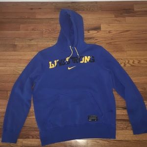 Nike LIVE STRONG hoodie