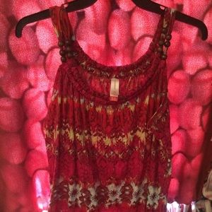 Women's spaghetti strapped shirt