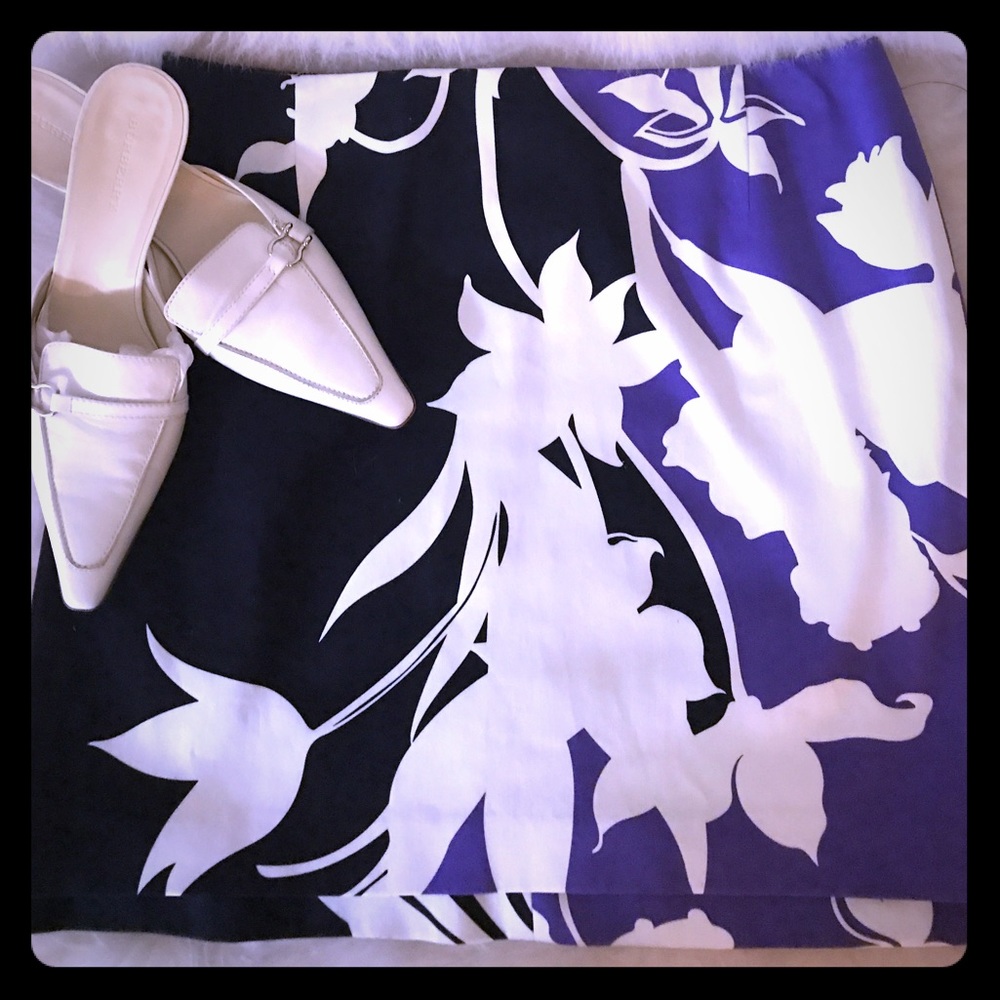 🔮Tahari skirt-NWT🔮🆕
