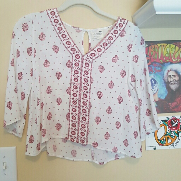 LA Hearts red and white short sleeve blouse