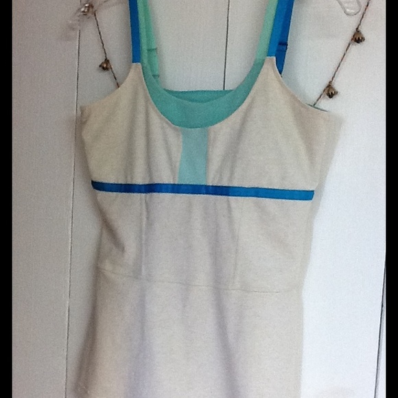 Lululemon yoga tank top 8 rare super Earthy style!