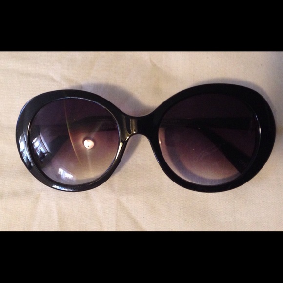 Forever 21 Black & Gold sunglasses