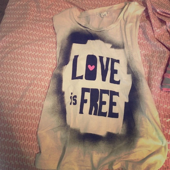Forever 21 tank