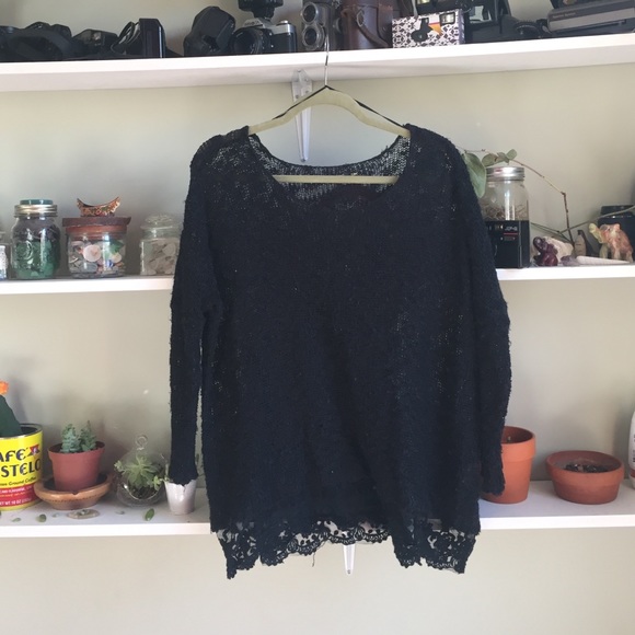 LF Black lace bottom sweater Sz: S/M - Picture 2 of 3