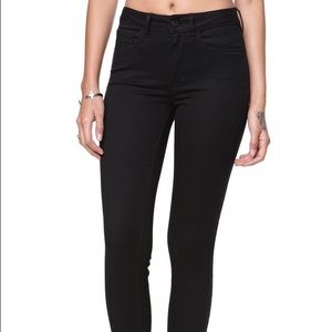 Black Bulhead Stretch Jeans