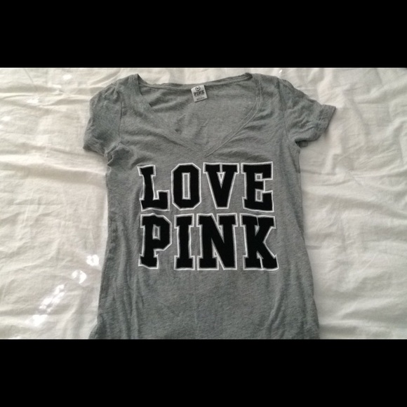 Love Pink v-neck shirt