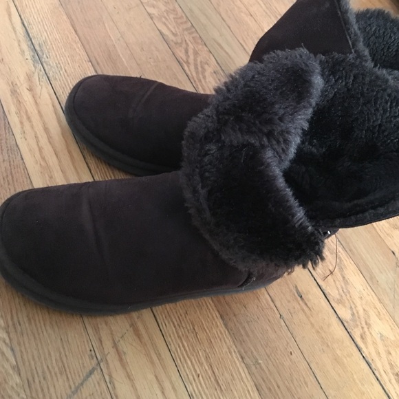 Brown Uggs - image 2