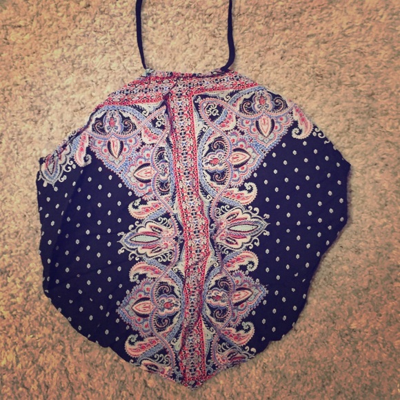 🌞✨Festival bandana crop top never worn!