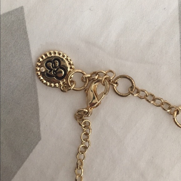 Necklace - Picture 3 of 3