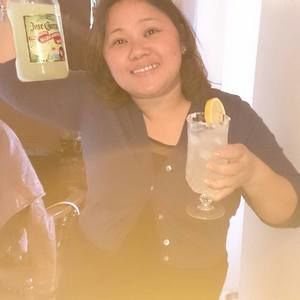 Meet your Posher, Riza