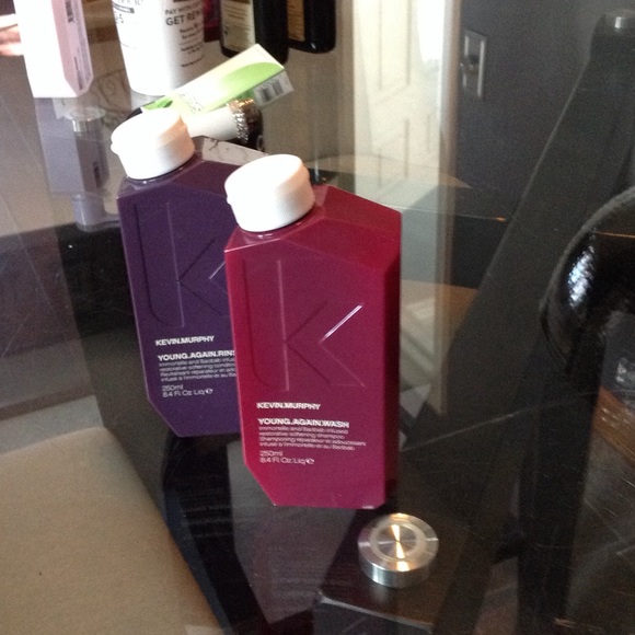 Kevin Murphy young again wash and rinse. BNWT