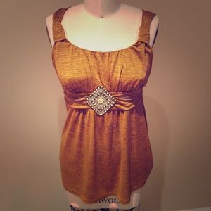 Sleeveless stretch top