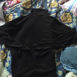 Brandy Melville cropped turtleneck