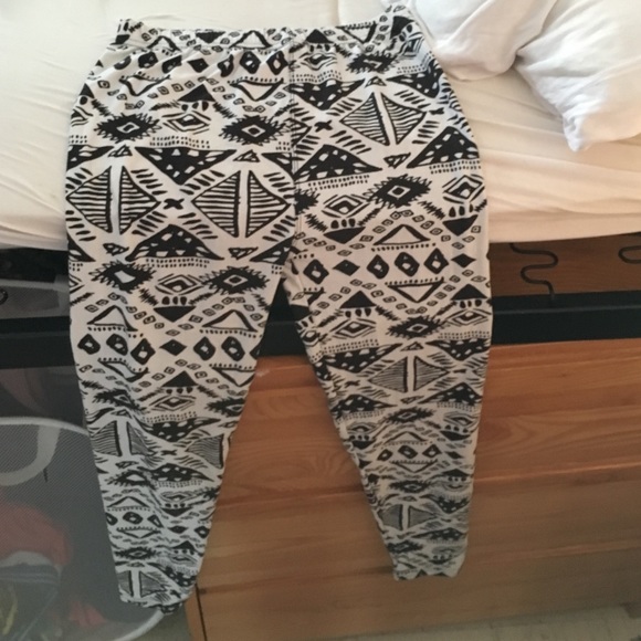 Patterned Leggings One Size Brand New