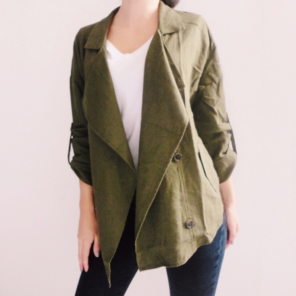 ❌ SOLD OUT ❌ ✨HP✨ • Devin Waterfall Utility Jacket - Picture 3 of 4