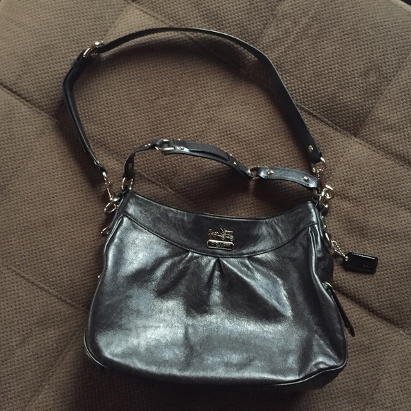 Coach black leather shoulder bag - Picture 1 of 4