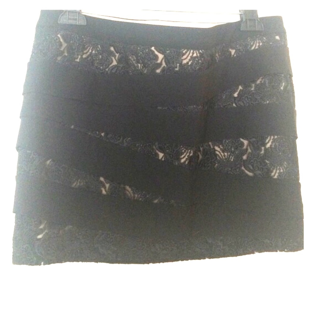 ⬛️◼️▪️bebe black lace skirt▪️◾️⬛️mini