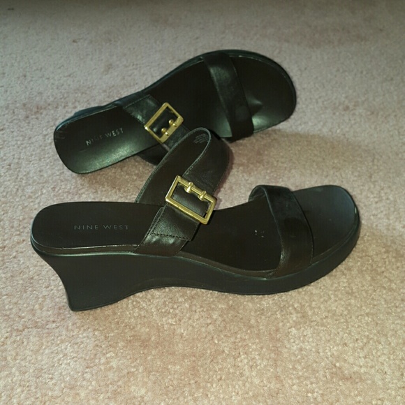 Nine west cute brown learher strappy sandals