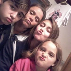 Meet your Posher, April