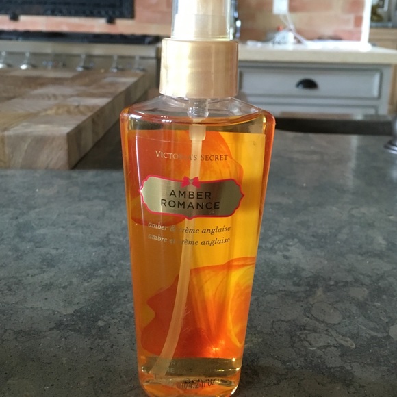 Amber Romance spray