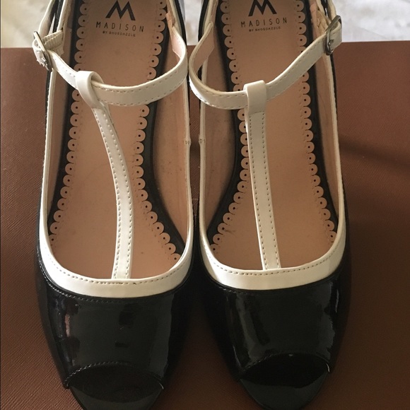 **Sold in Bundle**classy, retro T-strap heels - Picture 2 of 4