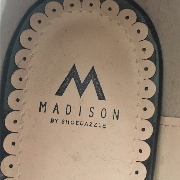 **Sold in Bundle**classy, retro T-strap heels - Picture 3 of 4