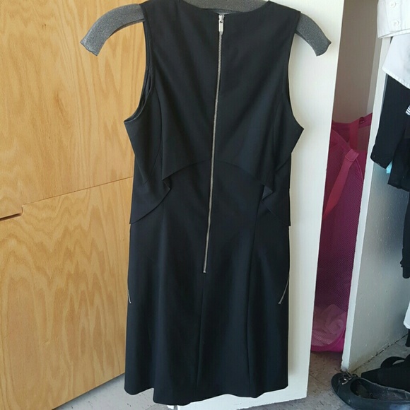 Theysken's Theory black peplum sheath dress - Picture 2 of 4