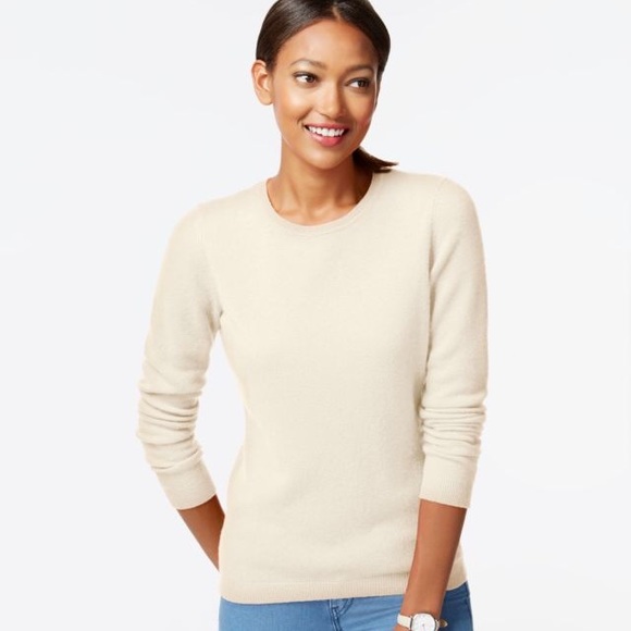 NWOT 100% Cashmere Crewneck Pullover Sweater