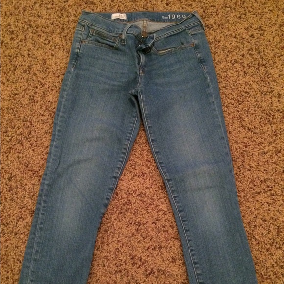 Gap 1969 size 28/6