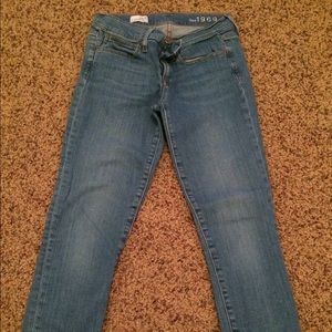 Gap 1969 size 28/6