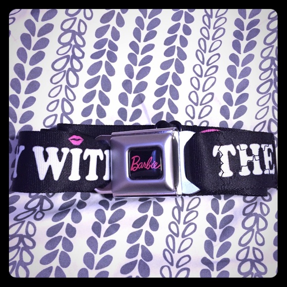 LIKE NEW BARBIE BELT 💁