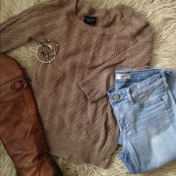 American Eagle Soft Knit Sweater