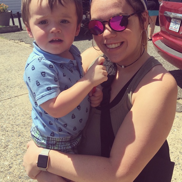 Meet your Posher, Sarah - Picture 6 of 8