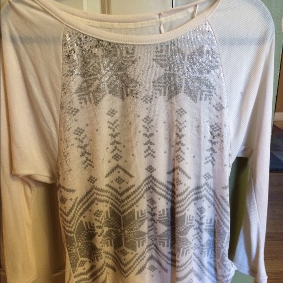 American Eagle quarter-sleeved shirt