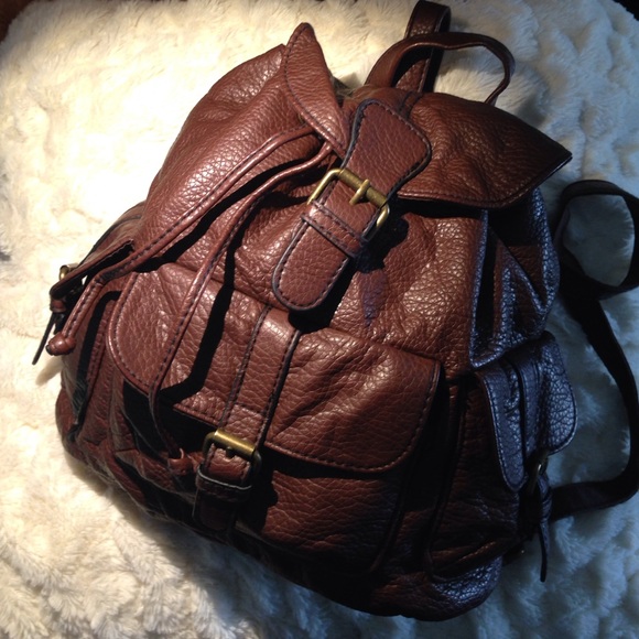 American Eagle brown backpack