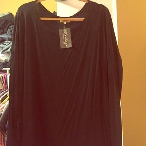 New with tag large black piko top