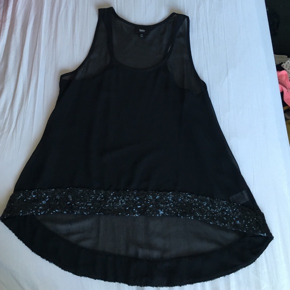 Sequined hi-low tank top ❤️