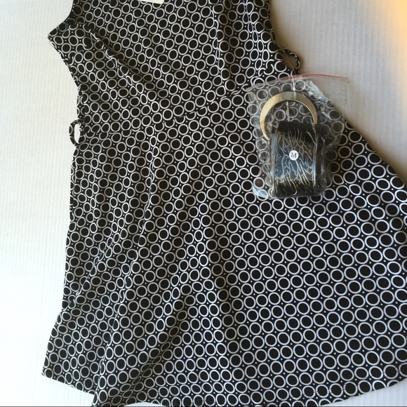BNWT dress - Picture 2 of 3