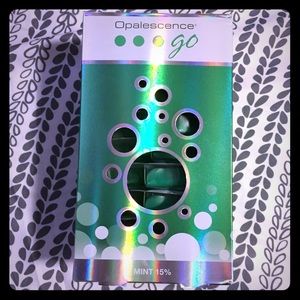 Opalescence go whitening trays.