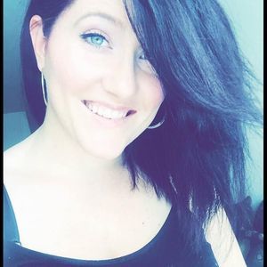 Meet your Posher, Lynn