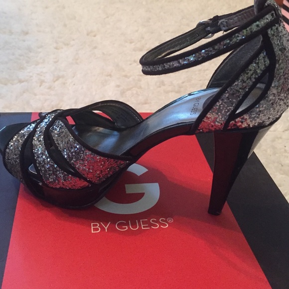 Heels - Picture 1 of 1