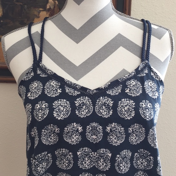 Jessica Simpson  Patterned tank top