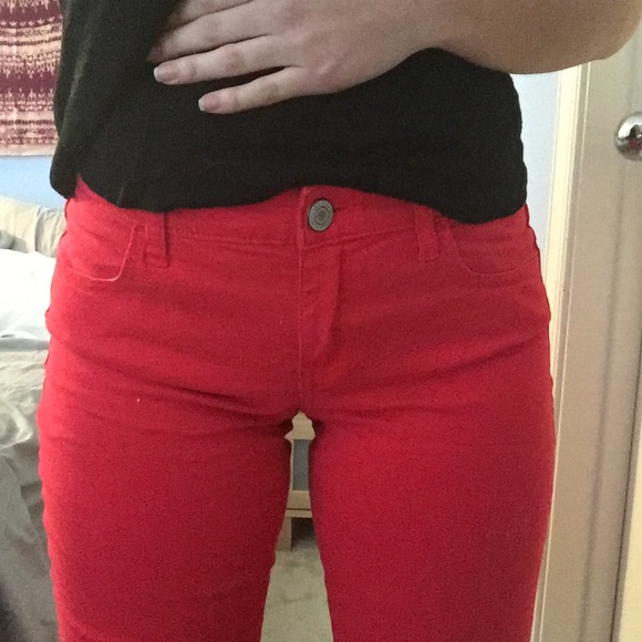 Red skinny jeans form AEO