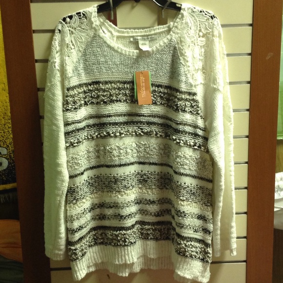 American Rag sweater