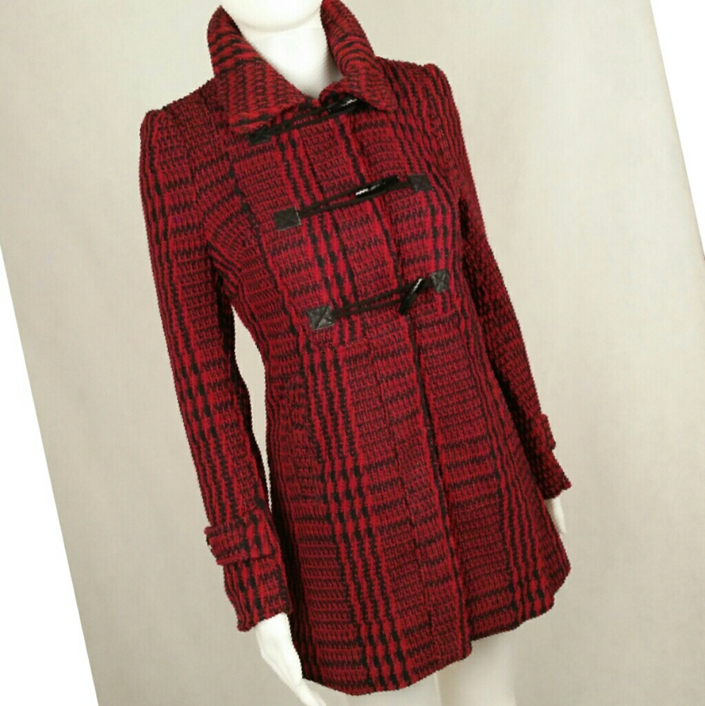 Red Textured Toggle Coat - Picture 1 of 4