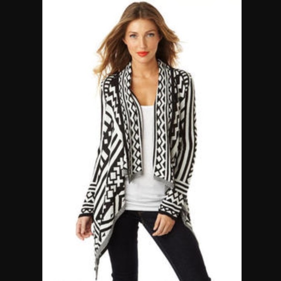 Tribal print, high to low sweater