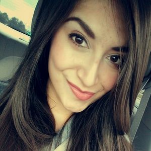 Meet your Posher, Diana