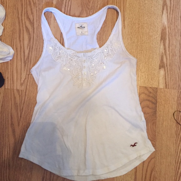 White racer back tank