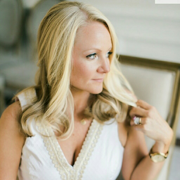 Meet your Posher, Gina - Picture 2 of 2