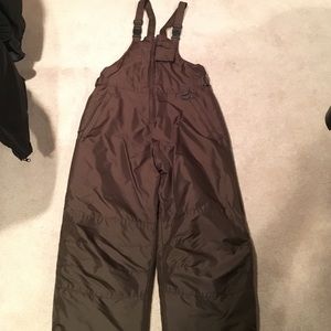 Brown ski pants.